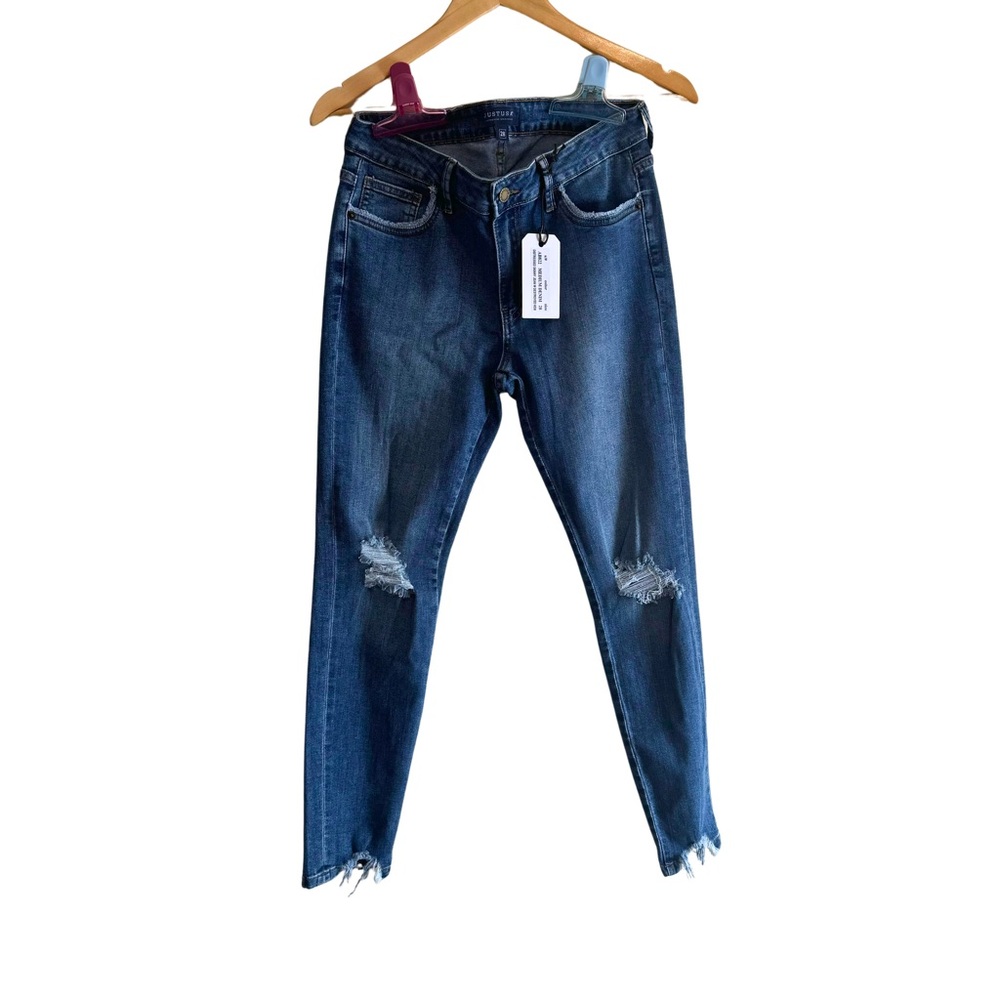 Just USA Women's Distressed Skinny Jeans With Destroyed Hem- Size 28